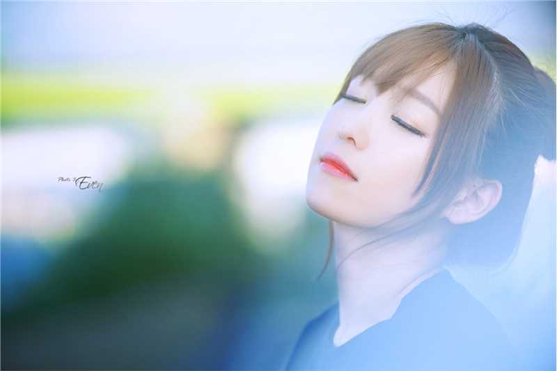 高清韩国车模李恩慧私房可爱卖萌写照图册