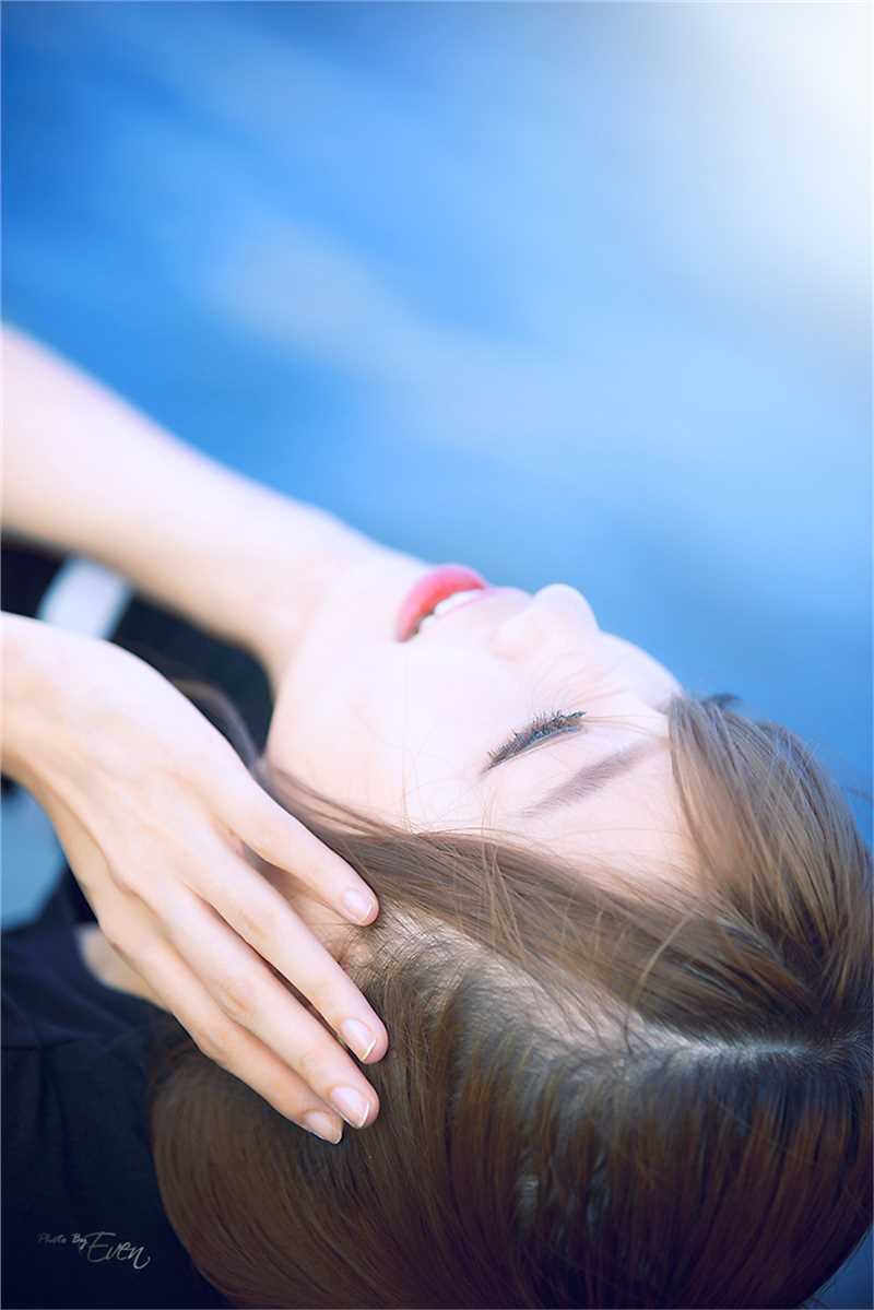 高清韩国车模李恩慧私房可爱卖萌写照图册