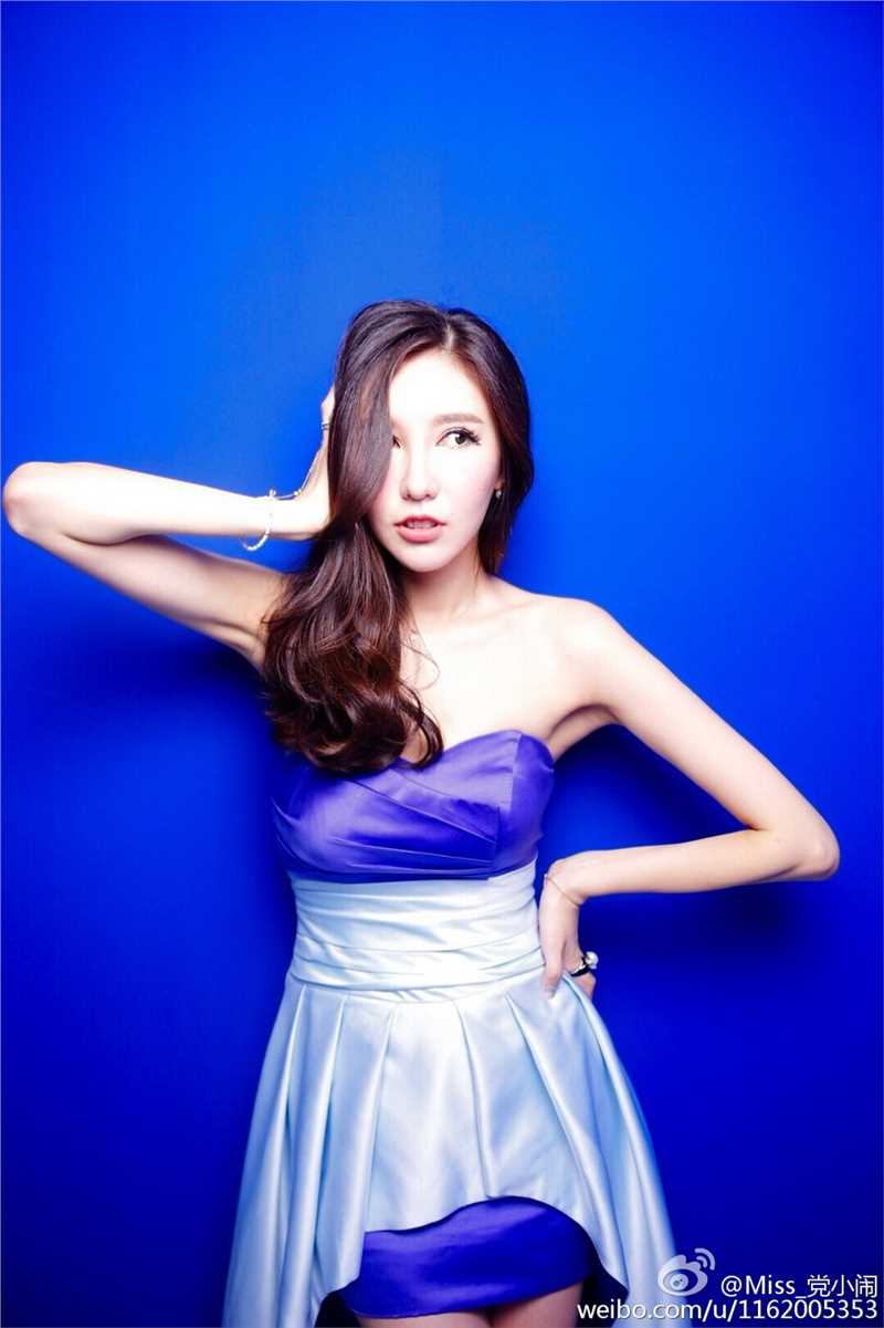 优质中国最美车模党佳妮车展秀大长腿图相册