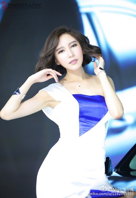 优质中国最美车模党佳妮车展秀大长腿图相册