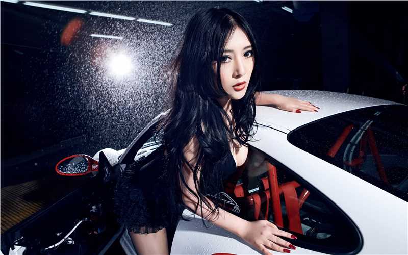 优质性感美女车模桌面壁纸相册