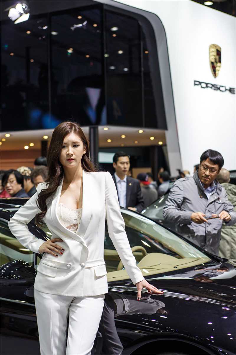 最全韩国最美车模车展大秀魔鬼身材相册