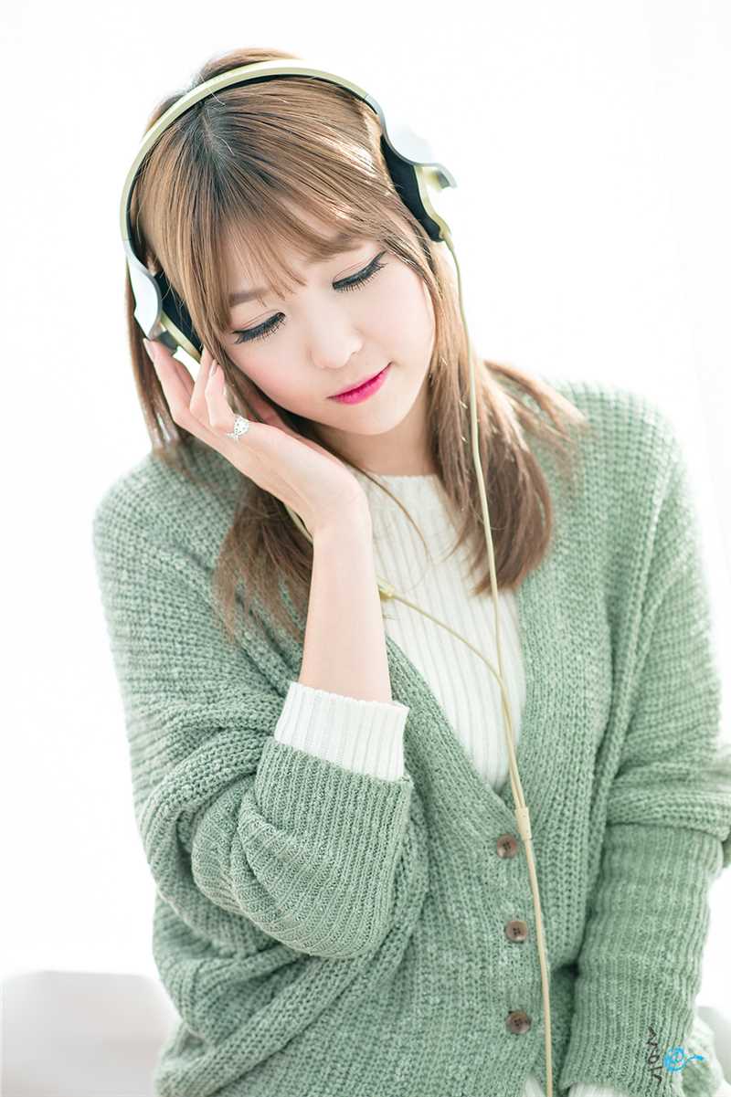 韩国车模李恩慧甜美可人私房照