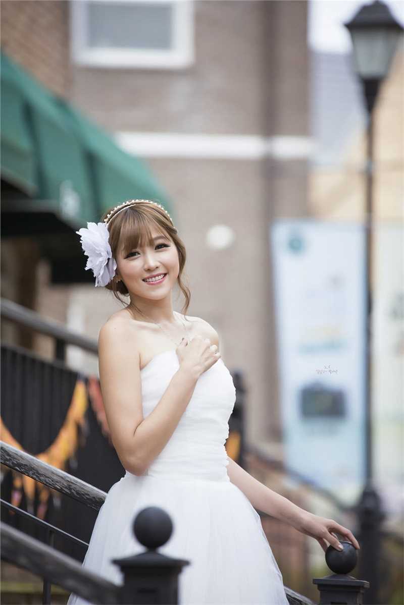 最全韩国车模李恩慧白色婚纱唯美写照壁纸