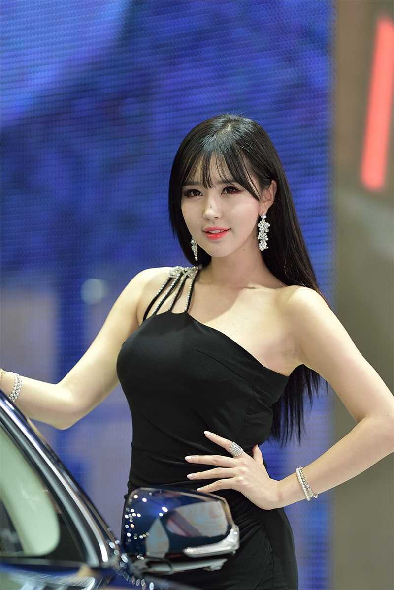 优质韩国美女车模崔星河车展高清图片图片