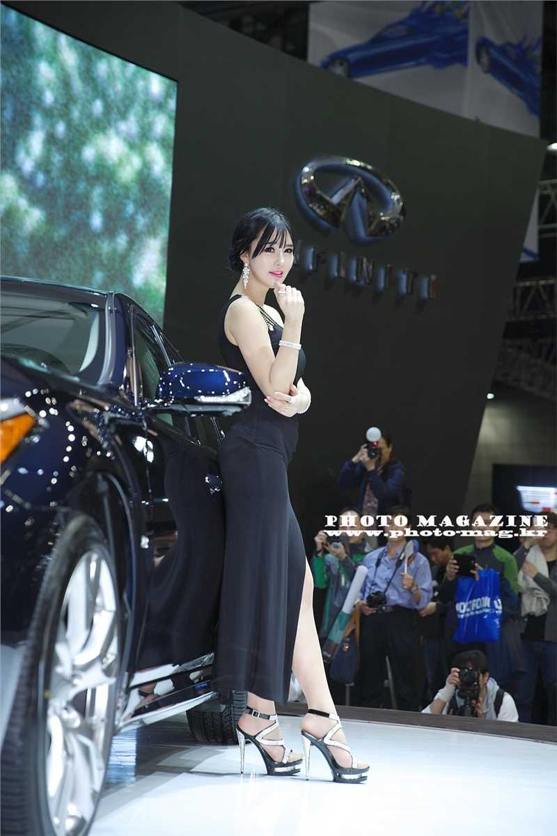 优质韩国美女车模崔星河车展高清图片图片