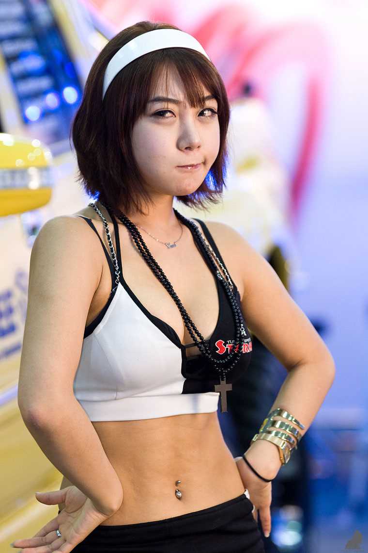 优质韩国靓丽车模高清图片