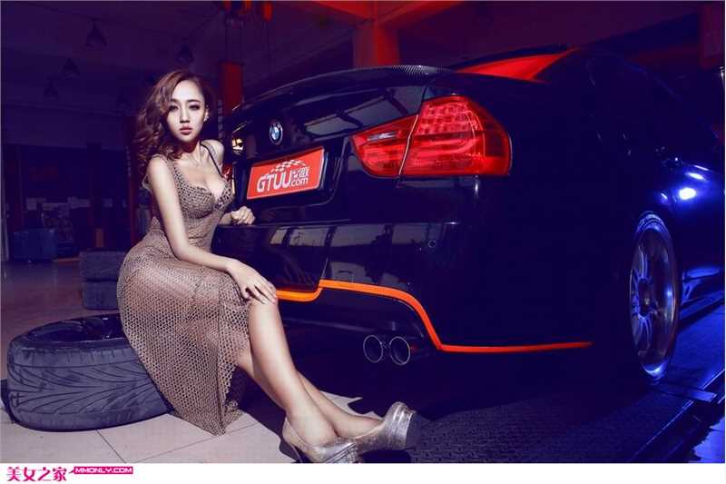 高清豹纹内衣车模性感私房照图集