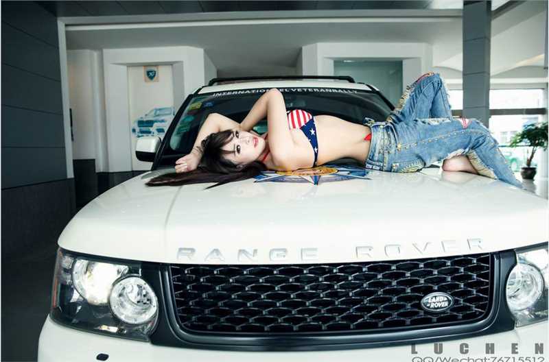 最全车模苏夏比基尼撩人私房照壁纸