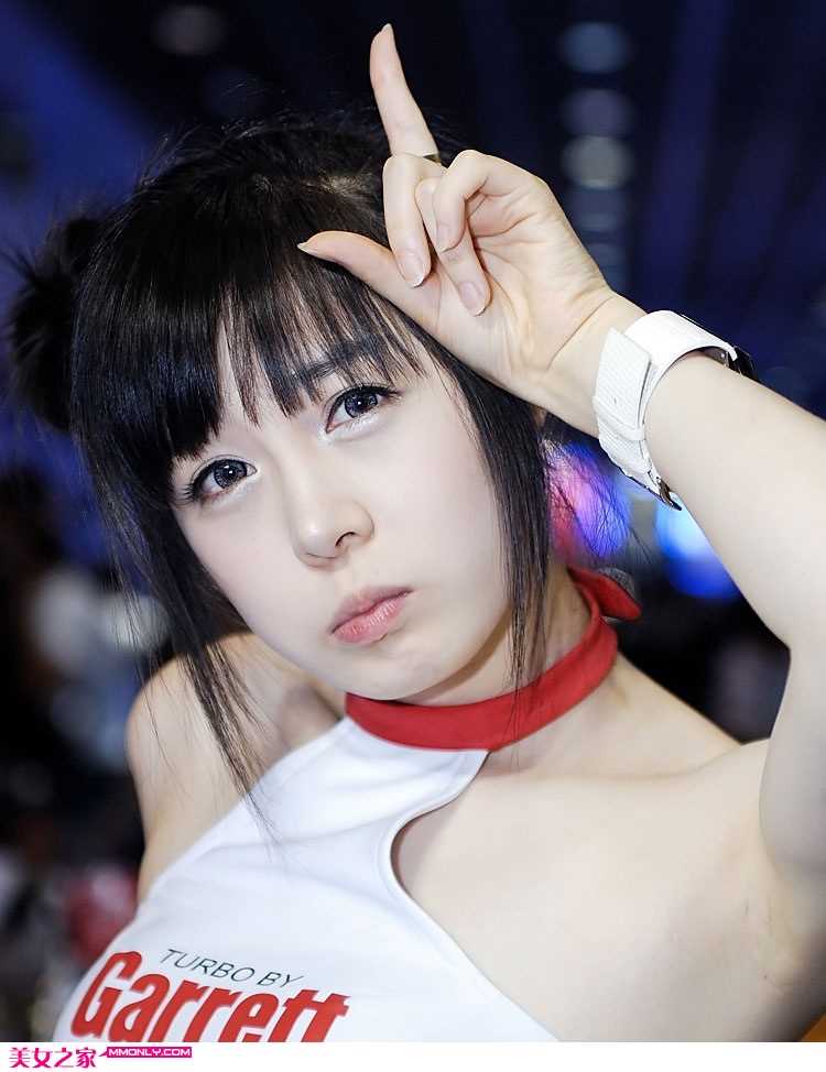 最新清纯卖萌可爱韩国美女车模壁纸