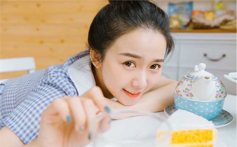 精选甜美女孩格子裙优雅下午茶萝莉个人图册