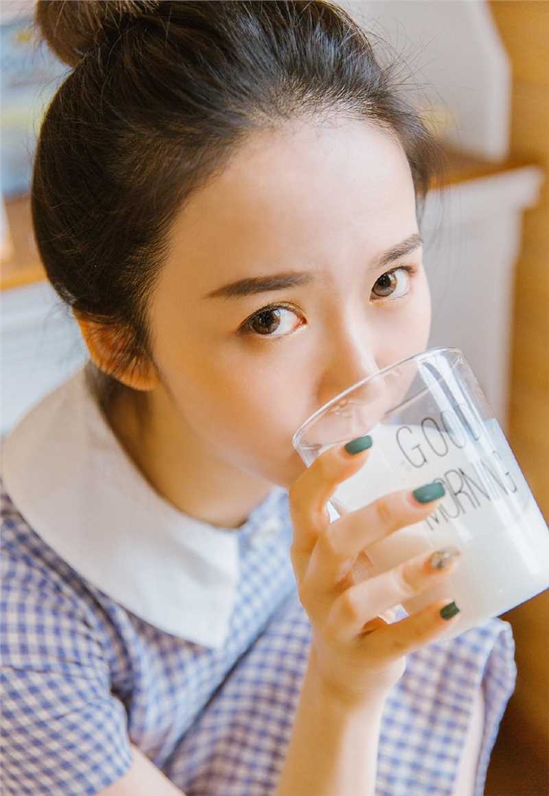 精选甜美女孩格子裙优雅下午茶萝莉个人图册