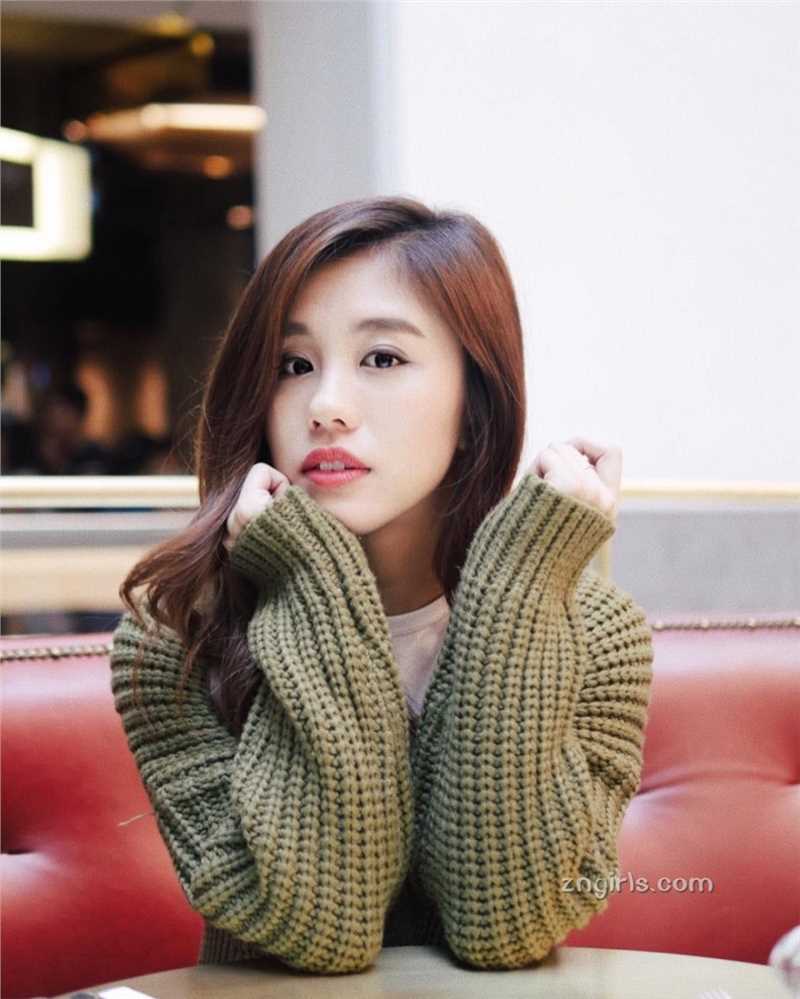 最新甜美女孩Kelly,Tan小清新私房照壁纸