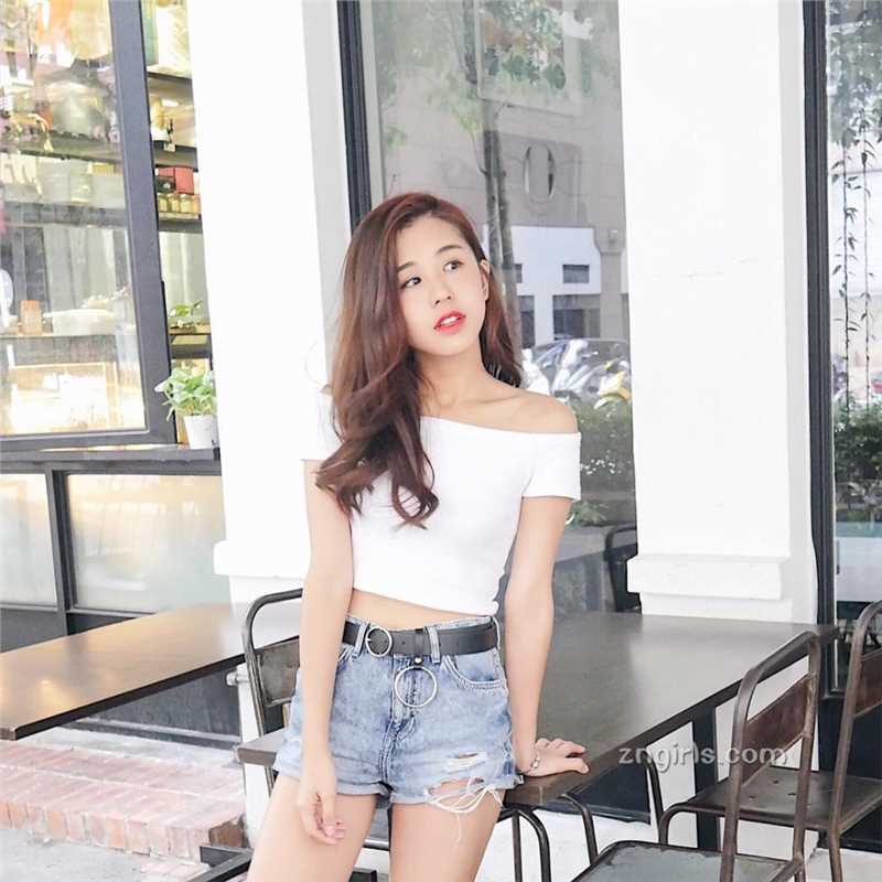 最新甜美女孩Kelly,Tan小清新私房照壁纸