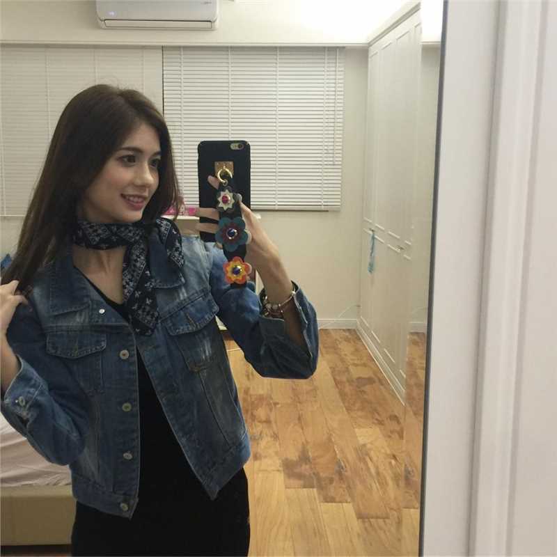 精选中德混血美女郑伊庭甜美生活照图册