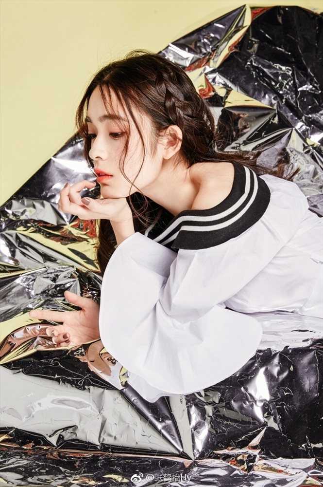 特别专辑美女校花张鹤怡微博私房照甜美迷人图片