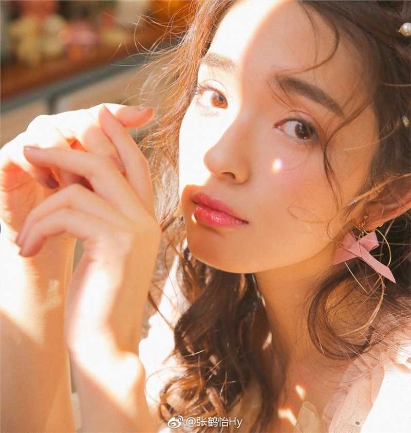 特别专辑美女校花张鹤怡微博私房照甜美迷人图片