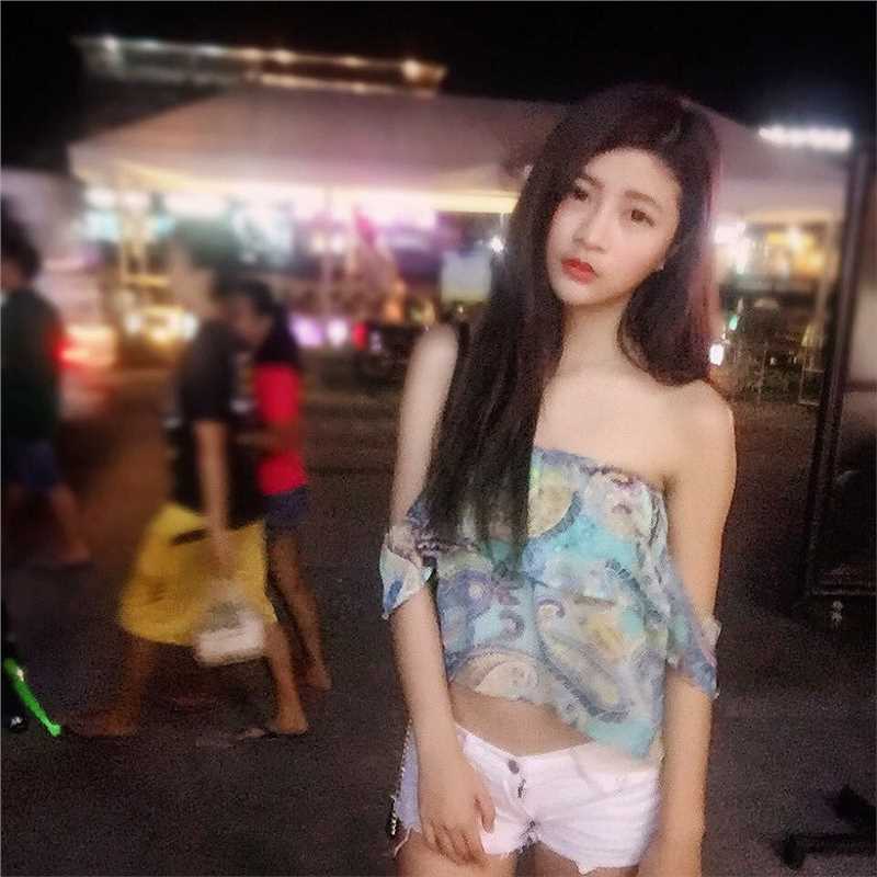 最全可爱甜美女生Momo毛毛私拍美图合辑壁纸