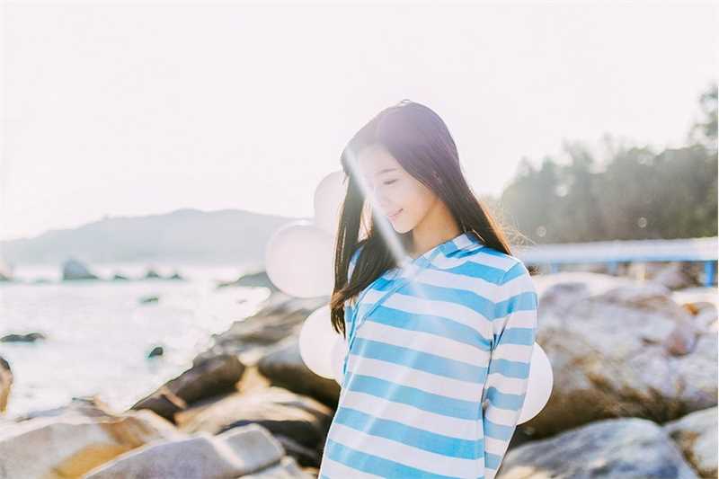 甜美短裙少女海边唯美大片