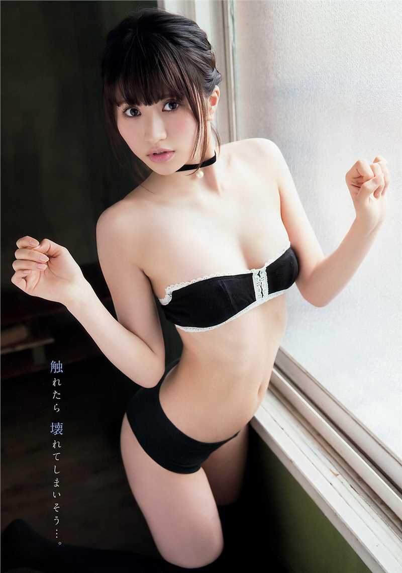 日本极品学生莉音Rion球场甜美可人美照