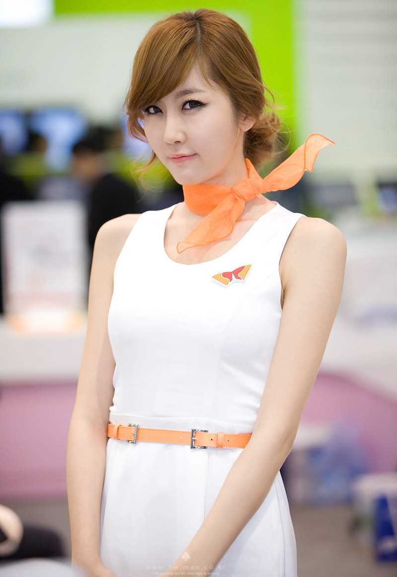 韩国美女模特崔星儿甜美惹人爱