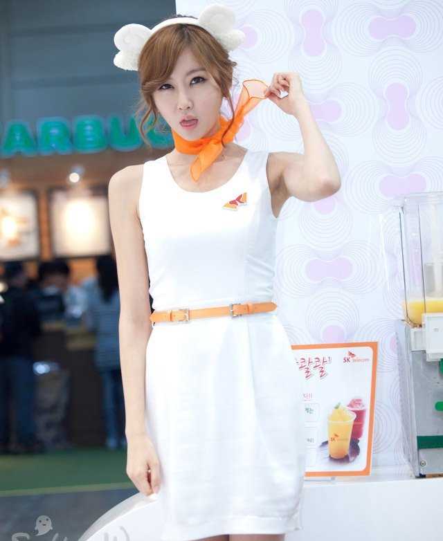 韩国美女模特崔星儿甜美惹人爱