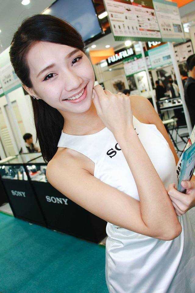 特别专辑气质美女Sabrina宣萱儿甜美迷人照图片