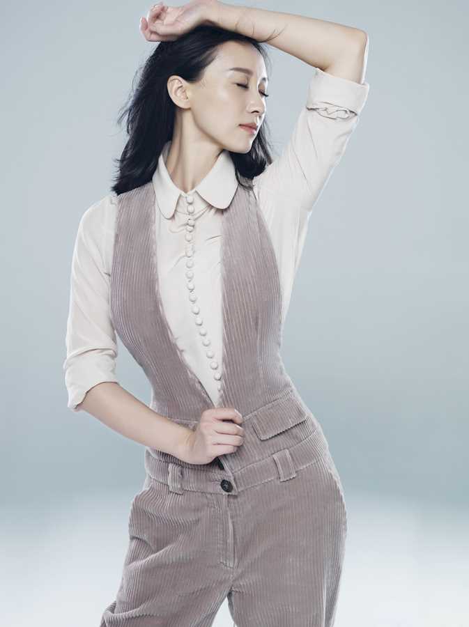 精选演员练束梅清新甜美图册