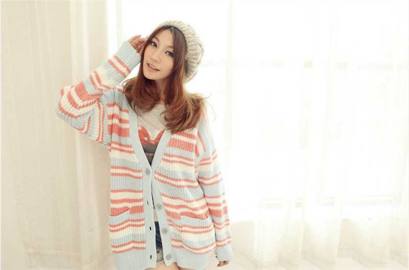 优质甜美女孩室内高清大图图片