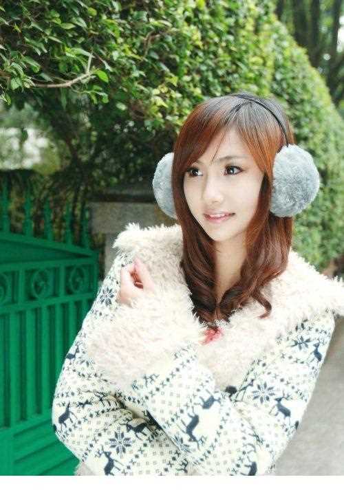 最全甜美女孩高清街拍大片壁纸