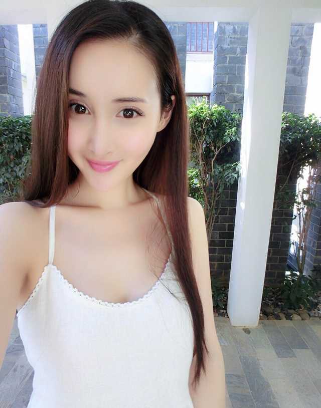 最全甜美女孩王若心高清照壁纸