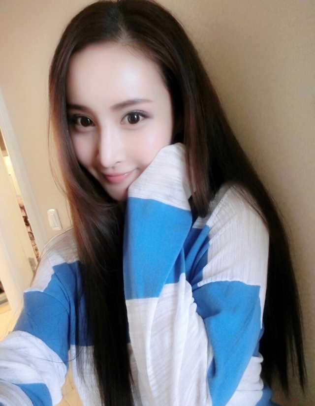 最全甜美女孩王若心高清照壁纸