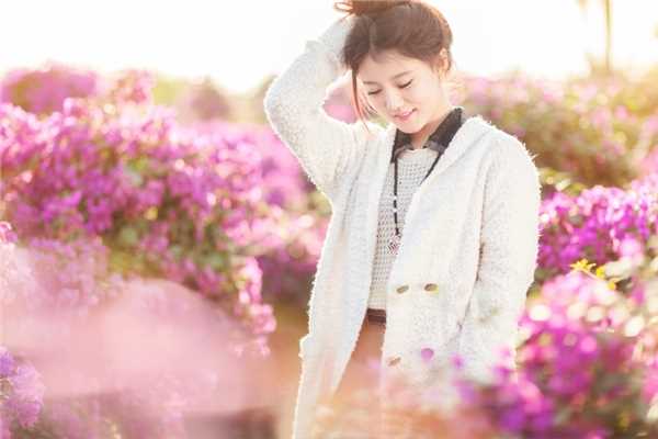 最全甜美女孩户外迷人照相册