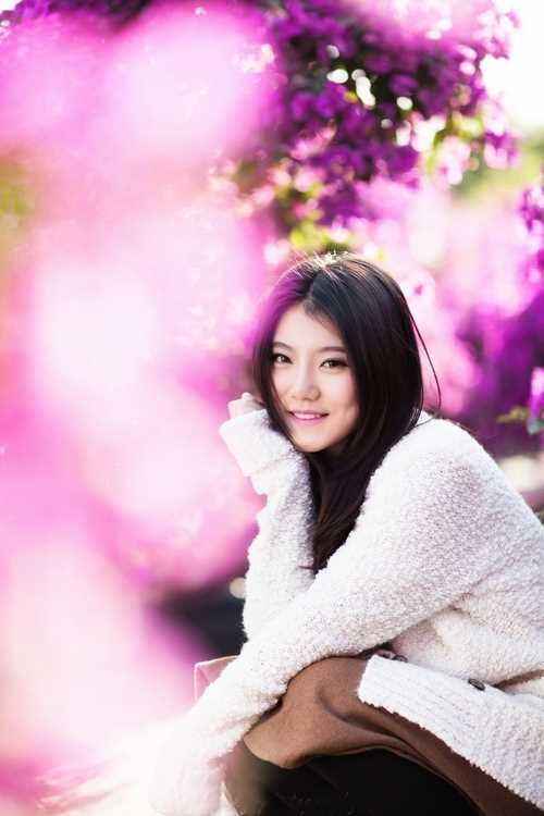 最全甜美女孩户外迷人照相册