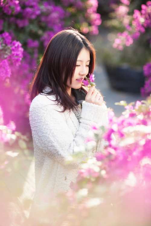 最全甜美女孩户外迷人照相册