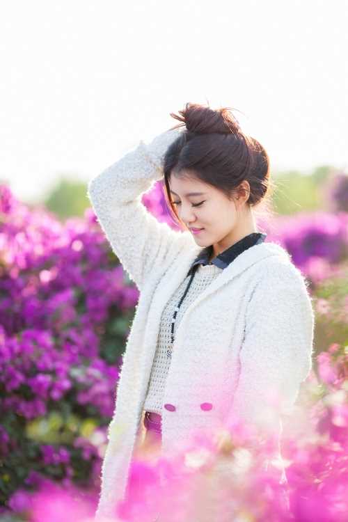 最全甜美女孩户外迷人照相册