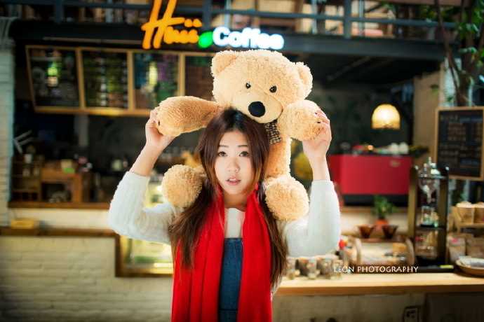 最全可爱重庆美女抱泰迪熊拍摄甜美动人相册