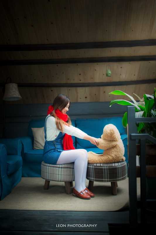 最全可爱重庆美女抱泰迪熊拍摄甜美动人相册