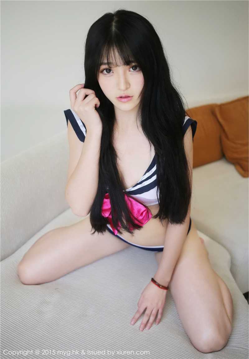 最新美媛馆宅男女神伊小七MoMo高清诱人床照图集