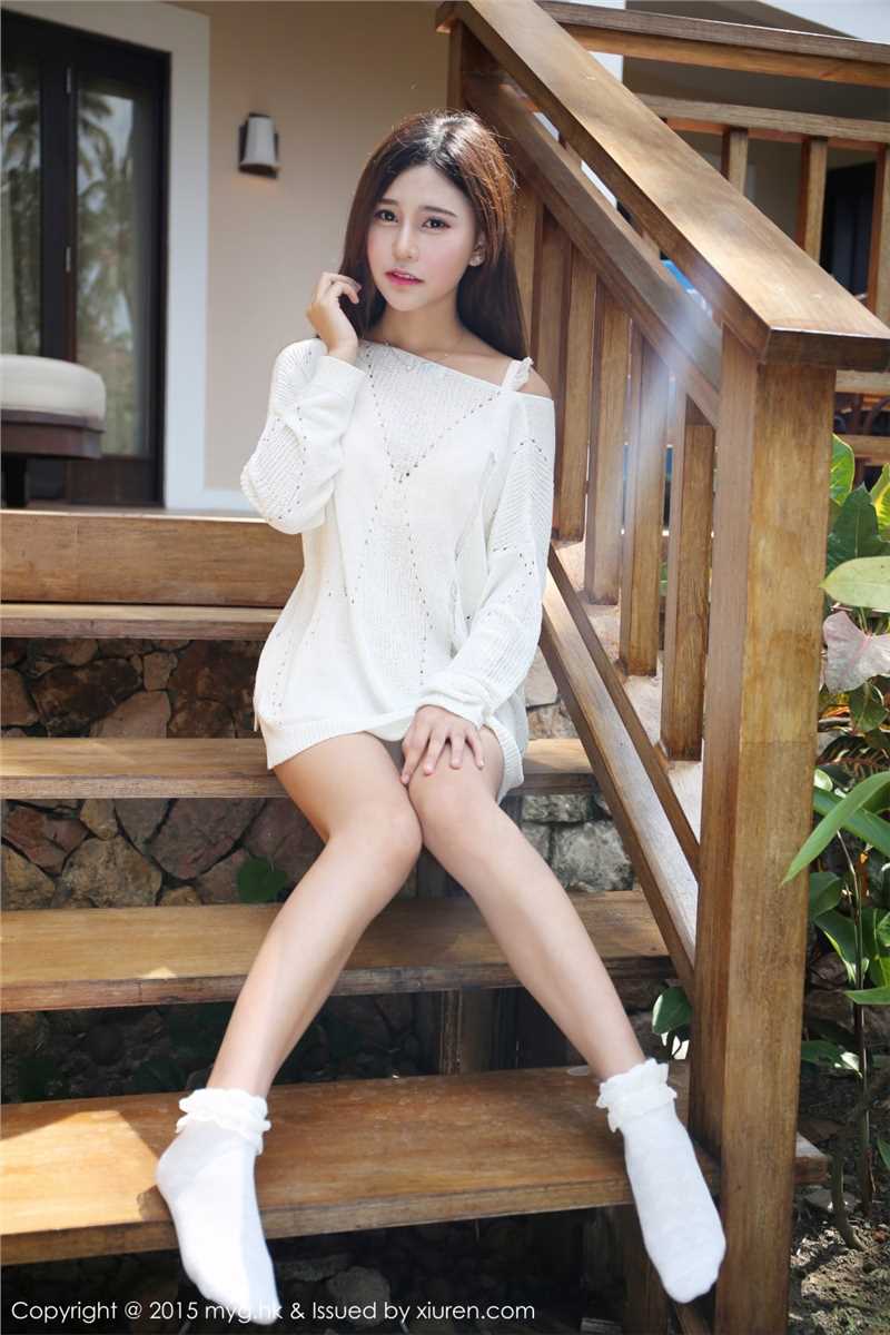 优质宅男女神Milk楚楚小清新迷人外拍相册