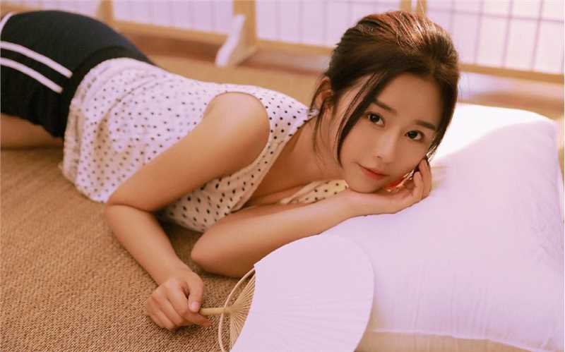 宅男女神王瑞儿人体艺术私房照