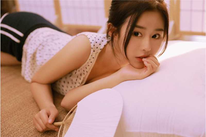 宅男女神王瑞儿人体艺术私房照