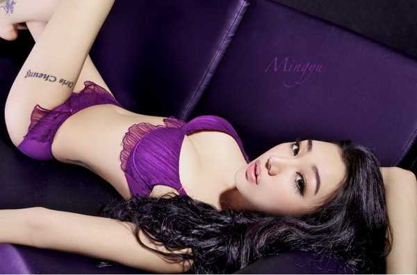 精选宅男女神金美辛S型长腿诱惑图册