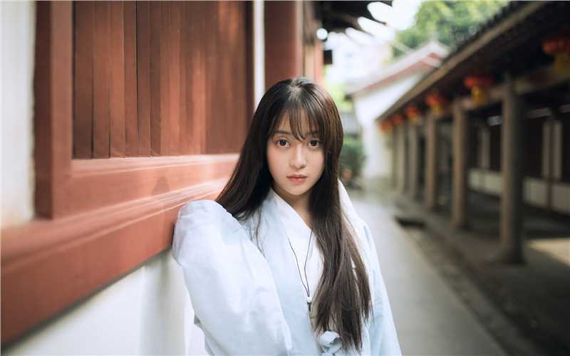 特别专辑气质淡雅古装美女高清桌面壁纸图片