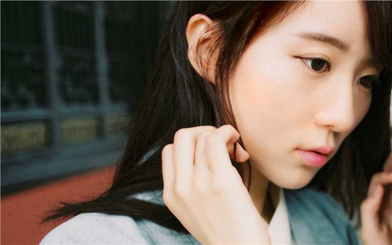 高清清纯淡雅古装美女壁纸欣赏图集