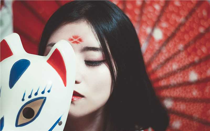 精选妖艳红唇古装美女壁纸欣赏图册