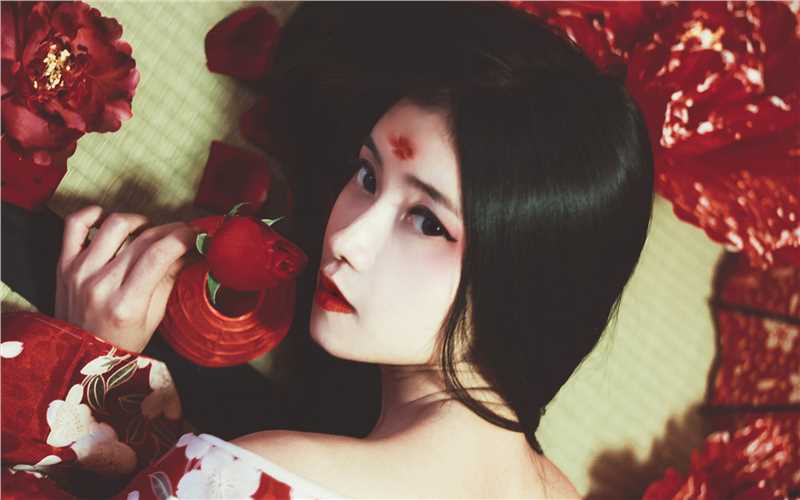 精选妖艳红唇古装美女壁纸欣赏图册