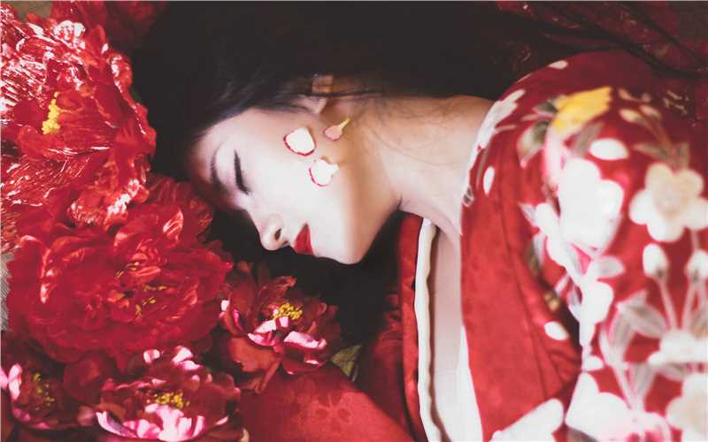 精选妖艳红唇古装美女壁纸欣赏图册