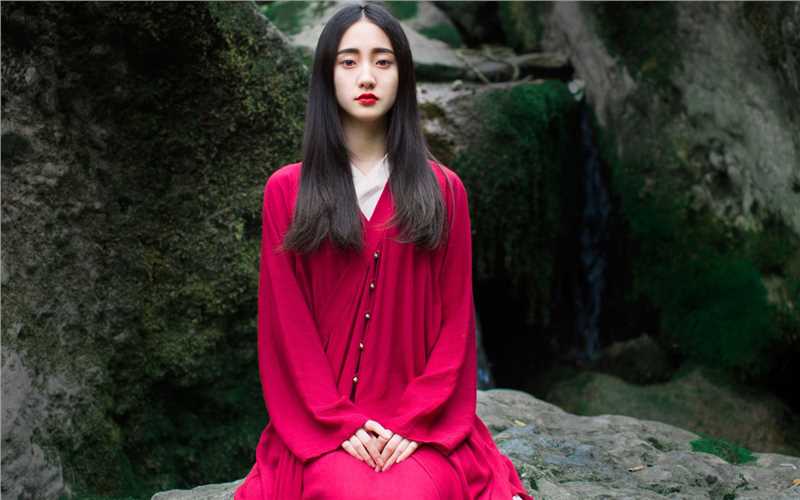 精选清纯古装美女户外高清桌面壁纸图册