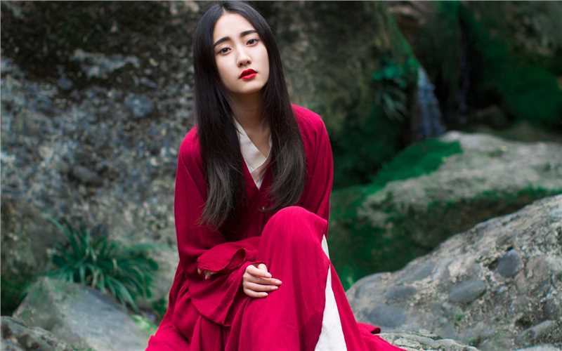 精选清纯古装美女户外高清桌面壁纸图册